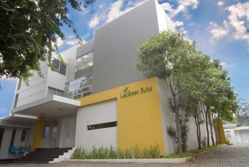 Legreen Suite Pejompongan Jacarta Exterior foto
