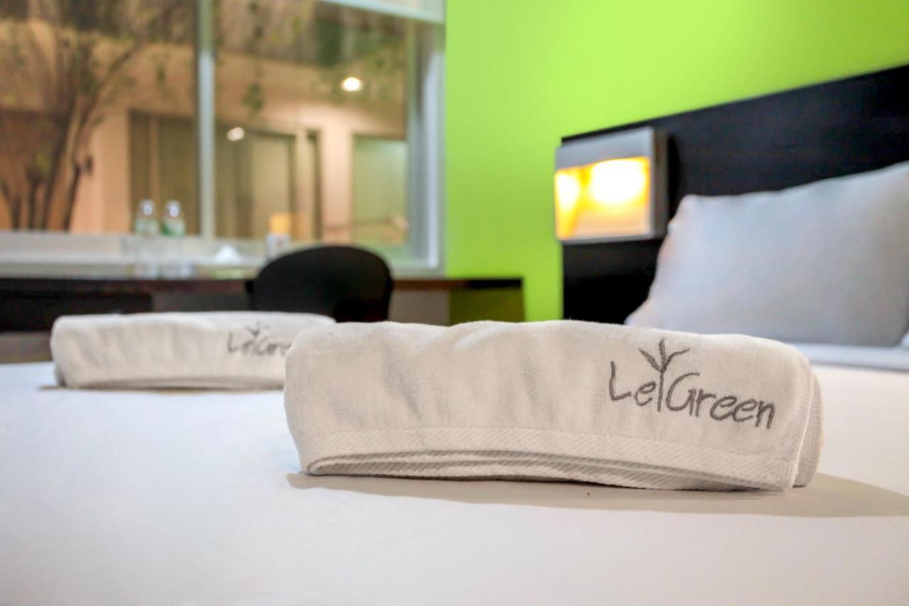 Legreen Suite Pejompongan Jacarta Exterior foto