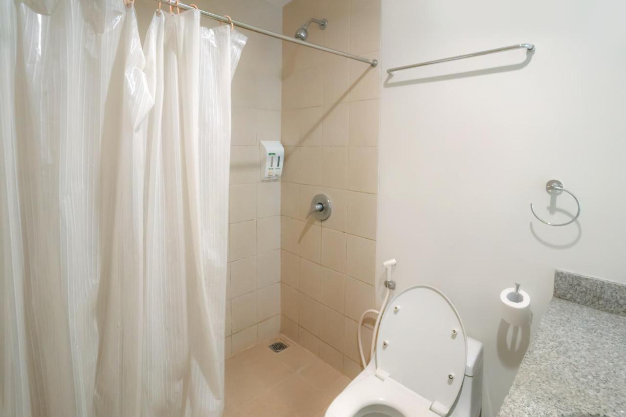 Legreen Suite Pejompongan Jacarta Exterior foto
